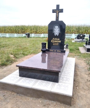 Памятник одиночный 026